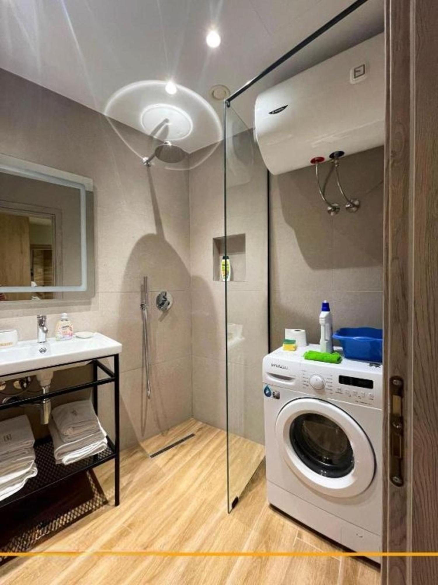 Flori Apartments Saranda Zewnętrze zdjęcie